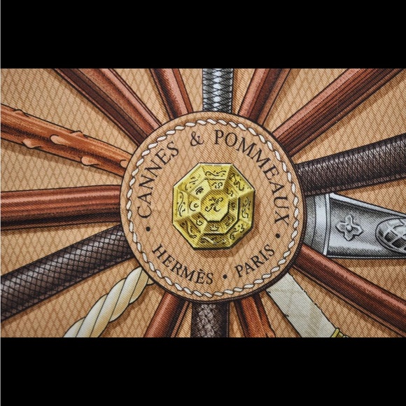 Authentic HERMES Carre 90 Scarf "Cannes et Pommeaux" Silk Navy - Picture 6 of 14